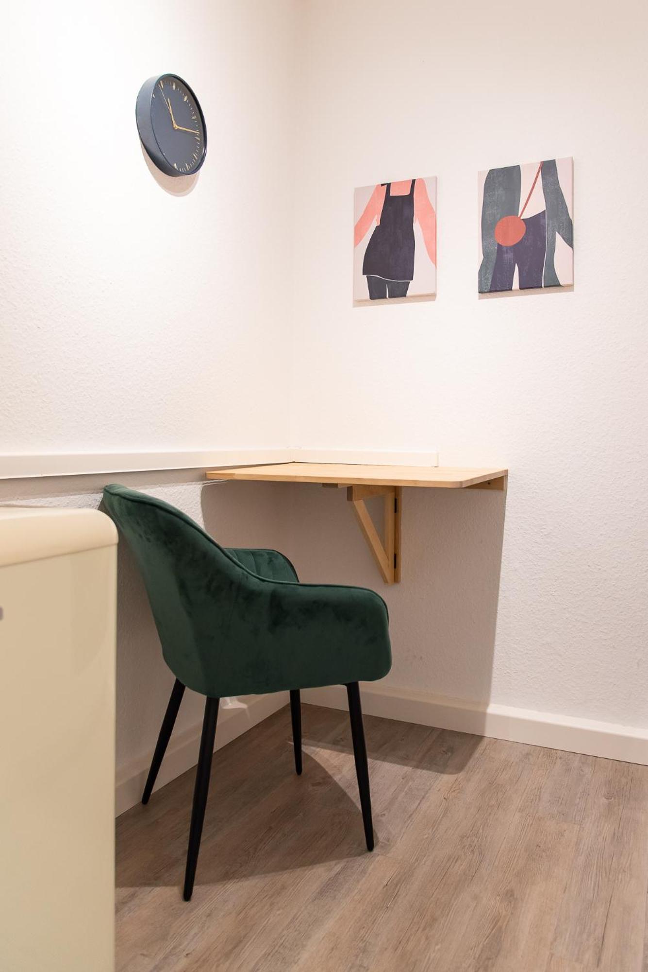 Smart & Cozy Apartment - Balkon, Netflix, Nespresso Кемниц Екстериор снимка